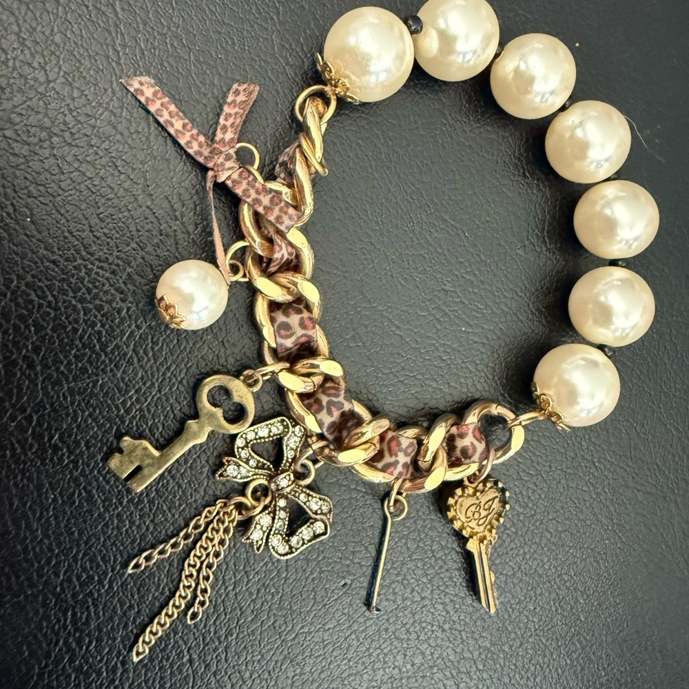 Betsey Johnson Gold and Faux Pearl Vintage Charm Bracelet